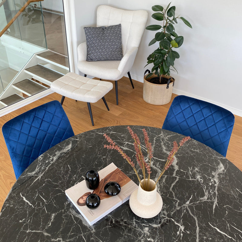 Allison Fauteuil met Voetenbank - witte pluche/naboots schapenvacht